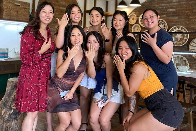 Bali Seminyak Silver Class Activity and Take Your Own Creation - Comfort and Control: Small Group Attention in an AC Room