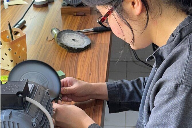 Bali: Silver Jewelry Making Class in Seminyak and Legian - Silver Jewelry Making in Seminyak and Legian: What You’re Actually Doing