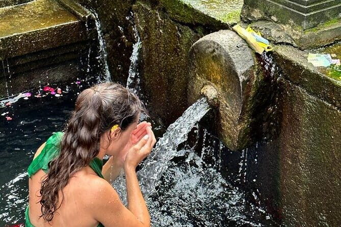 Bali Spiritual Shamanic-Palm Reading, Temple Healing Tour - Price and value: Why $75 can make sense in Ubud