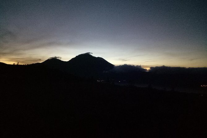 Bali Sunrise Trekking and Natural Hot spring Tour - The night climb: what the Mount Batur trek feels like in practice