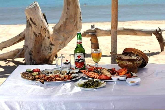 Bali Sunset: Uluwatu Temple, Kecak Dance and Jimbaran - Jimbaran Bay: Candlelit Seafood Cafes on Pantai Muaya