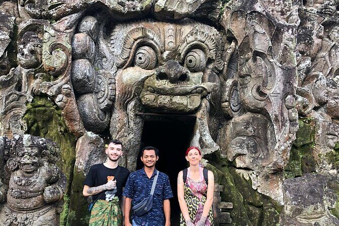 Bali Swing Hot Spring And Waterfall Private Guided Tour - Small snag to watch for: tickets, lunch, and the occasional human hiccup