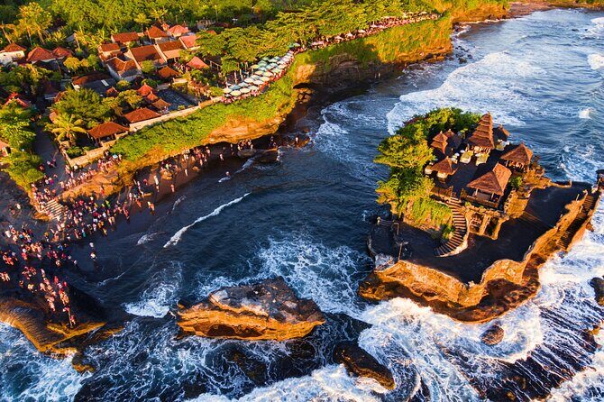 Bali Tana Lot Half day Sunset - Pura Batu Bolong: arched rock views and the best sunset angles