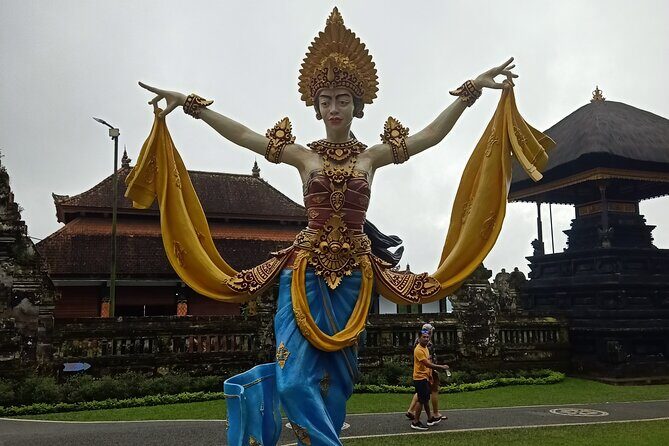 Bali Tanah Lot, Ulun Danu Beratan & Jatiluwih Rice Terrace - How a 7 to 9 hour Bali day feels in real life