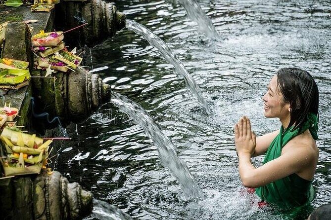 Bali Tirta Empul Tours Experience with Spiritual Cleansing - Tirta Empul Melukat: The Spiritual Part That Actually Has Structure