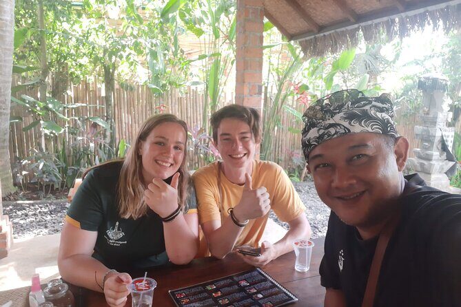 Bali Tour Guide And Driver - The waterfall circuit: Tukad Cepung, Tegenungan, Tibumana, and swings