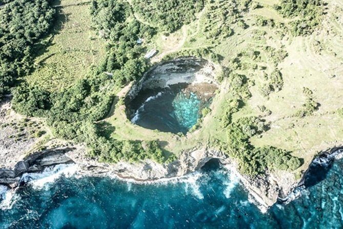 Bali Tour Package 9 Days 8 Nights - Day 3: Bratan temple, Handara Gate, Jatiluwih, and Tanah Lot sunsets
