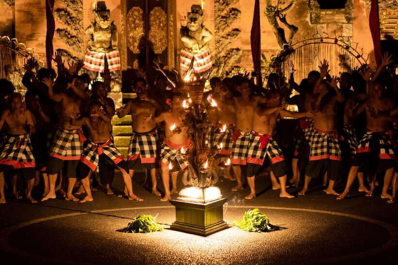 Bali: Ubud Kecak and Fire Dance Show Tickets - Accessibility and who this show suits best