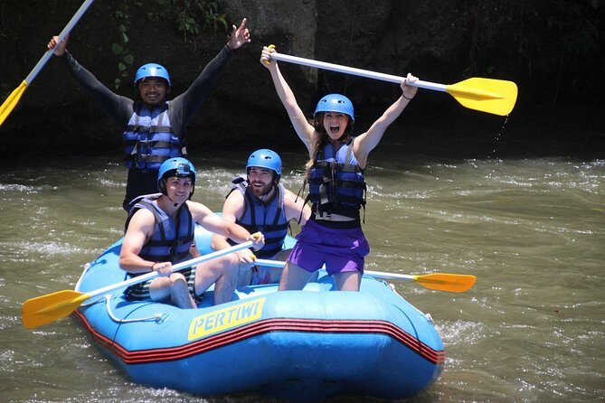 Bali White Water Rafting Ubud Ayung river rafting - Lunch, Showers, and the Part Most People Forget