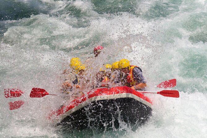 Bali White Water Rafting with Sacred Monkey Forest and Swing - Lunch, Showers, and the Stuff That Makes a Big Day Work