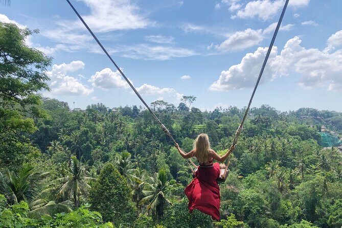 Bali White Water Rafting with Sacred Monkey Forest and Swing - Stop 1 at Bongkasa Pertiwi: 1.5 Hours of White Water Fun