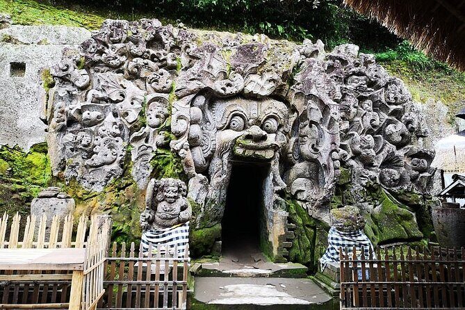 Balinase Cooking Class and Private Ubud Day Tour - Walking with monkeys at Sacred Monkey Forest Sanctuary