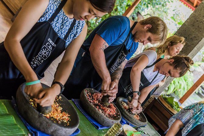 Balinese Cooking class with traditional morning market visit - Key highlights