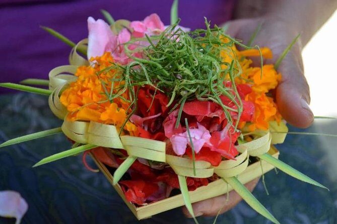 Balinese Cooking class with traditional morning market visit - Making Canang Offerings Before Cooking: The Culture Part You’ll Actually Use