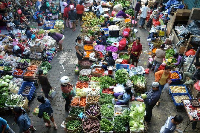 Balinese Cooking class with traditional morning market visit - Hotel Pickup and A/C Transport: Small Detail, Big Comfort