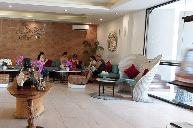 Balinese Traditional Massage and SPA Treatment 2 hours including pick up hotel - Timing choices: morning, noon, or night
