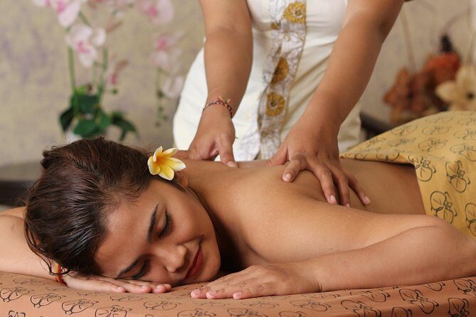Balinese Traditional Massage and SPA Treatment 2 hours including pick up hotel - What happens during your 2 hours: the Balinese ritual sequence