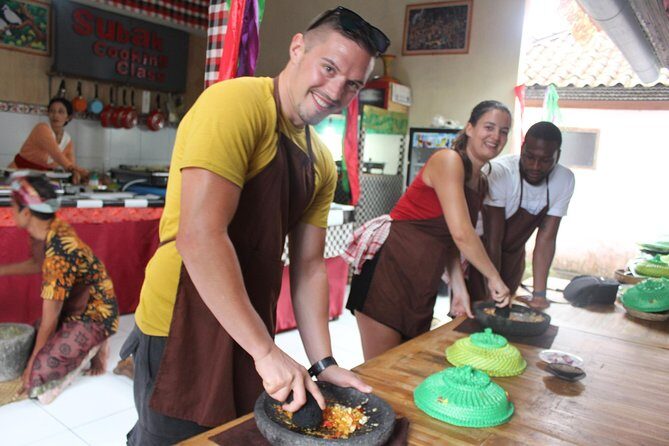 Balinese Ubud cooking school (9 Dish Cooking and Market Tour) - Key highlights you’ll feel right away