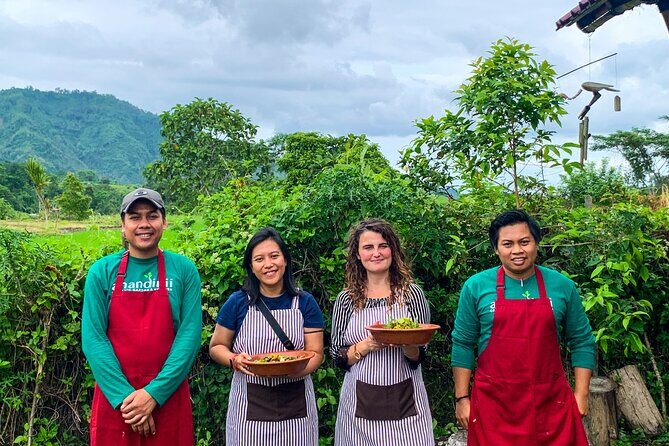 Balinese Vegan Cooking Class with Fresh Harvesting & Garden Tour - Views, Pace, and the Small-Group Dynamic