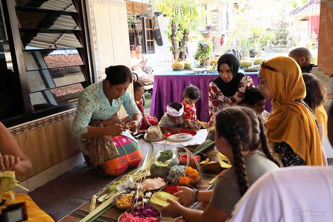 Balinese Village Experience - Making canang sari offerings: the hands-on part that sticks