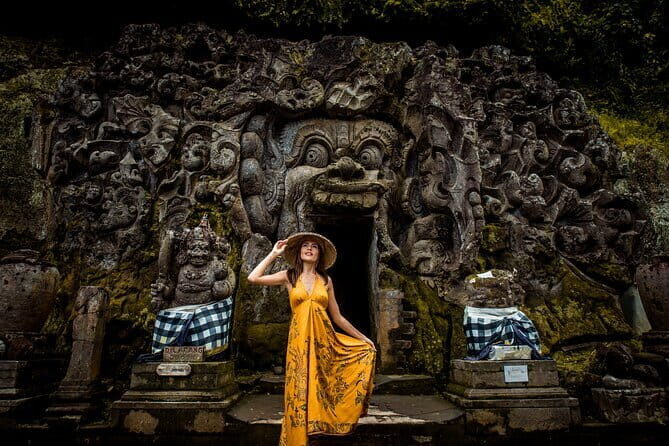 Banyumala Waterfall, Jatiluwih, Ulun Danu and Tanah Lot tours - Banyumala Twin Waterfalls: clear water, calm lagoon, and swim time