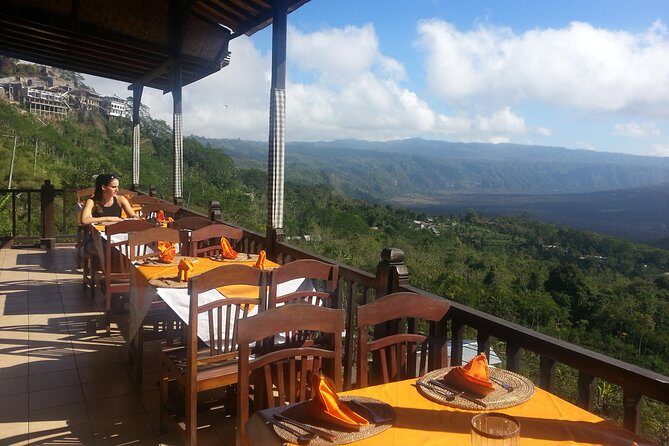 Batur Volcano Sunrise Trekking, Rice Teracce & Bali Coffee Plantation Tour - Tegalalang Rice Terraces: Fast Stop, Big Views