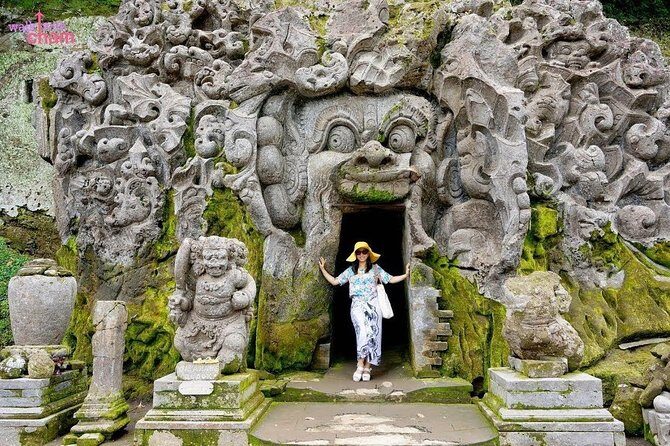 Best Bali Car Charter Service - Why a Ubud car charter beats a rigid Bali tour