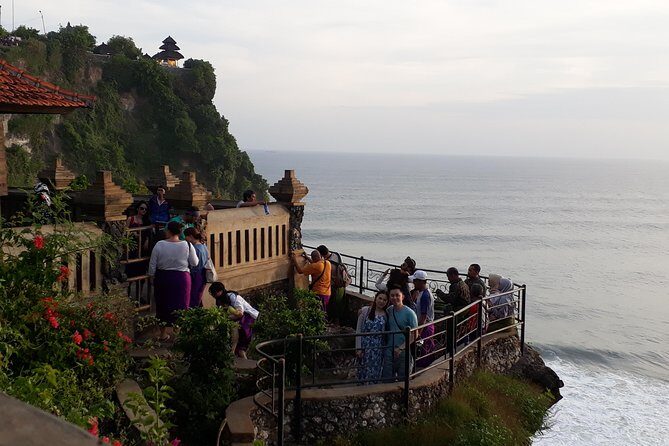 Best of Bali Tanah Lot & Uluwatu Temple Tour Package - A One-Day Temple Circuit That Still Feels Human