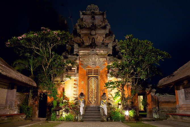 Best of Ubud Attractions: Private All-Inclusive Tour - Ubud Traditional Art Market and Ubud Palace: Culture, Not Just Shopping