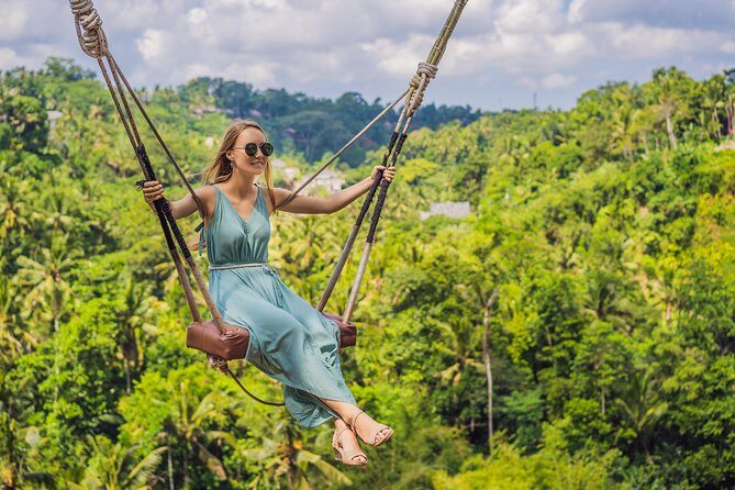 Best of Ubud Full-Day Tour with Jungle Swing - Sacred Monkey Forest Sanctuary: Shade Walks and Close-Up Nature