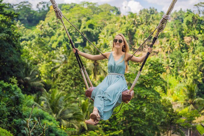 Best of Ubud Full-Day Tour with Jungle Swing - Tirta Empul Temple: Watching (and Possibly Joining) a Holy Spring Blessing
