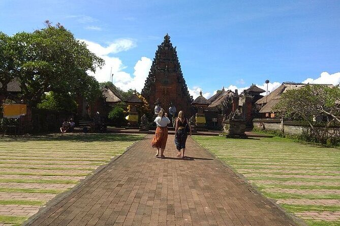 Best of Ubud - Ubud Tour Popular - All Inclusive - Puseh Batuan Temple: Balinese ornamentation and a more local feel