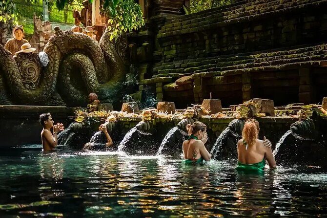 Best of Ubud: Waterfalls, Temple & Rice Terraces Private Day Tour - Kanto Lampo and Tibumana: two waterfall moods in one day