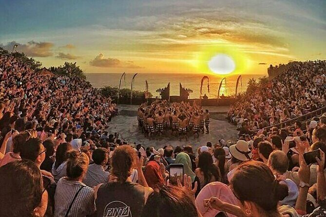 Best Sunset at Uluwatu with Kecak Dance - Why Uluwatu Sunset Feels Like a Bali Must