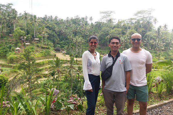 Best Ubud Tours -All inclusive with private driver - Ubud Art Market: souvenirs, snacks, and the real shopping pace