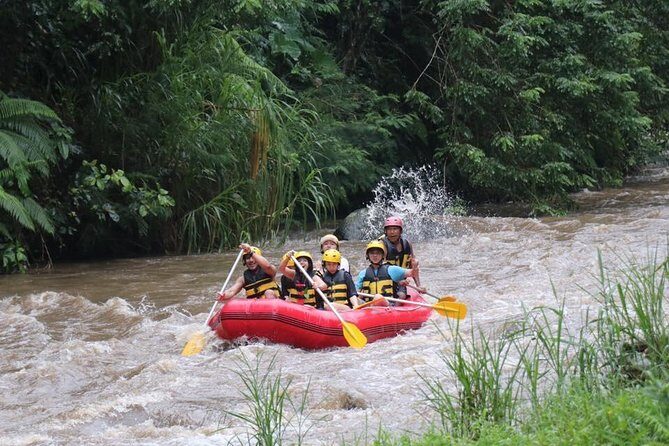 Best White Water Rafting in Bali - Lunch after the raft: included fuel that actually helps