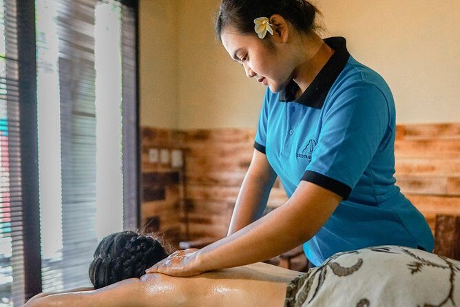 Body Massage Experience in Ubud Traditional Spa - Personalize your massage oil and pressure (and watch the therapists adapt)