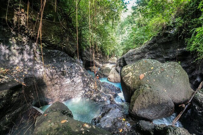 Canyoning Bali, Blue Gorge Canyon (Adventure, discovery, nature) - From the river to the gorge: the descent plan that keeps things fun