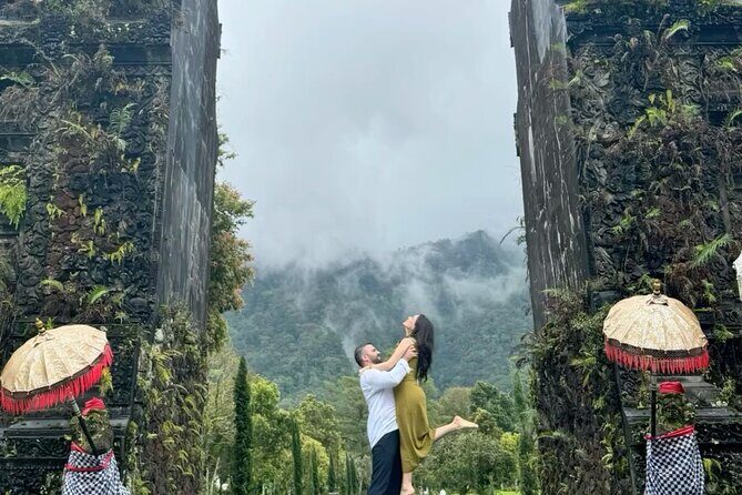 Celukan Bawang private North Bali Nature Tour - Banyumala Twin Waterfalls: jungle highlands and a longer feel