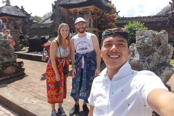 Day Trip: Ubud Monkey Forest, Rice Terrace, Temple and Waterfall - Tegenungan Waterfall: A 15–20 Meter Break With Swim Potential