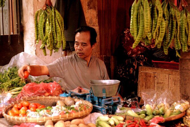 Denpasar Night Market Food Tour - The dessert portion: homemade sweets that close the tasting loop