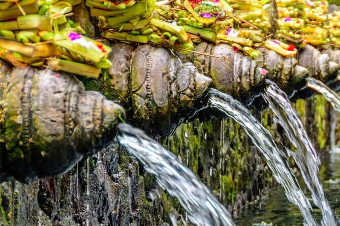 Discover Bali in 3 Days of Scenic and Cultural Delights - Day 2: monkey forest shade, twin waterfalls, and lake-temple mist