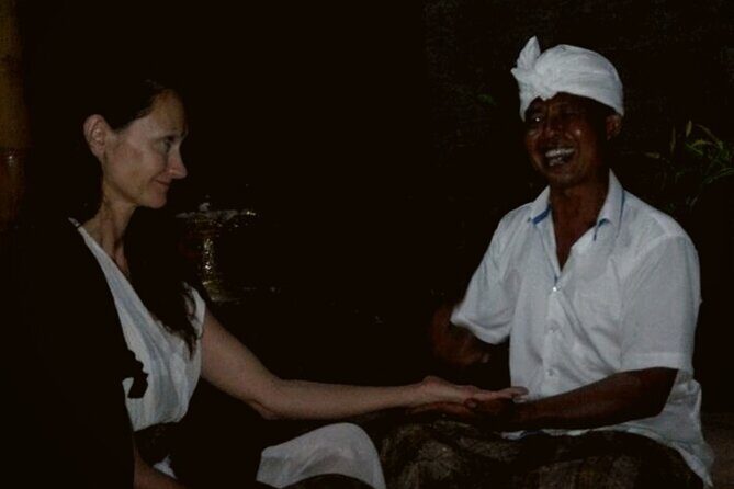 Discover Balinese fortune telling with convenient on-call service - Quick takes: Ubud fortune telling plus Tirta Empul