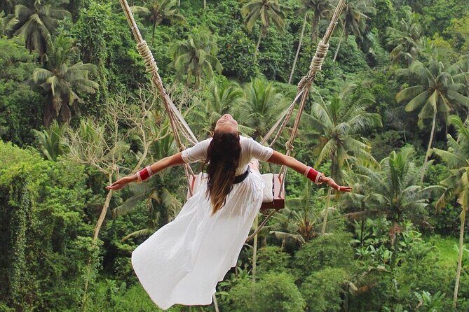Discover East Bali: Snorkeling Blue lagoon & Instagramable Spots - Timing and how the day actually flows from start to finish