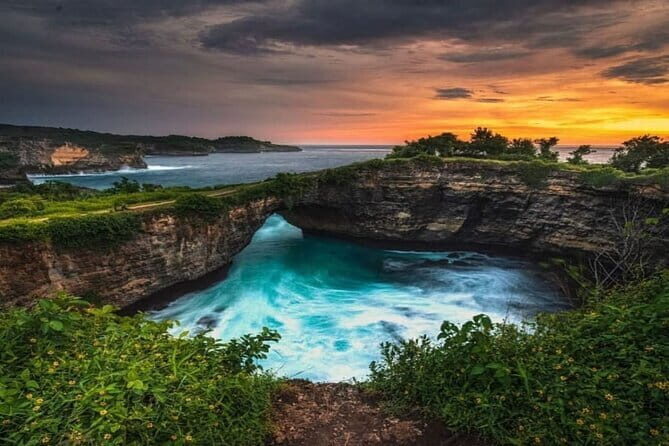 Discover the Enchanting Beauty of West Nusa Penida Private Tour - From Seminyak to Nusa Penida: the easy day-trip formula