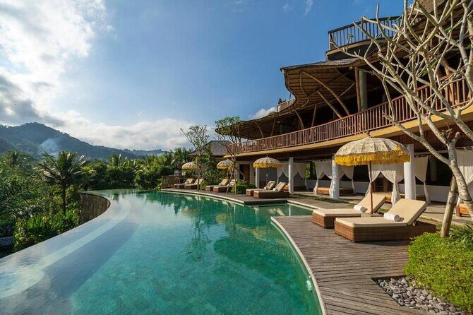 East Bali Tour: Gate of Heaven, Water Palace, Sleeping Gajah - Price and value for a private East Bali circuit