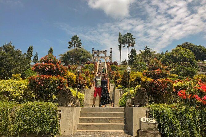 East Bali Tour, Lempuyang - Tirta Gangga - Ujung Soekasada - Black sand Beach - Ujung Water Palace: a 1919 royal water garden with great angles