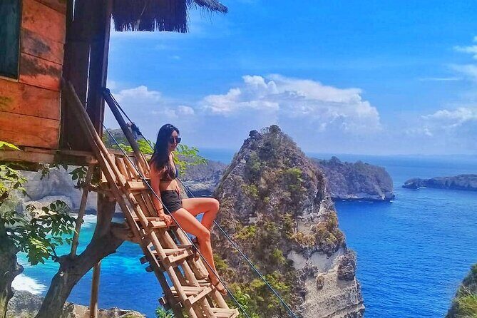 East Nusa Penida Small Group Tour: Atuh Beach & Diamond Beach – Full Day - Stop 3: Teletubbies Hill for Green Rolling Views