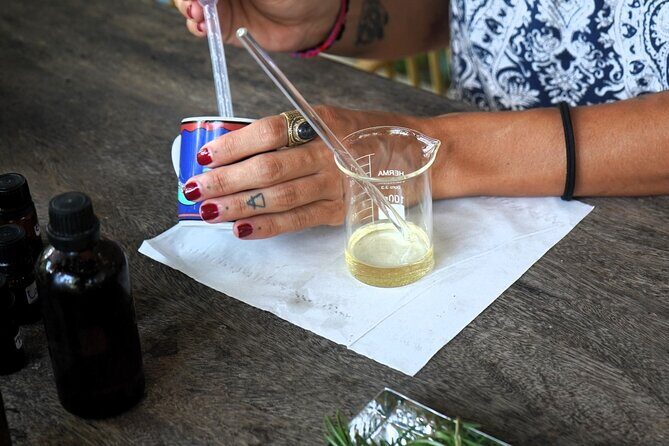 Essence Alchemy Workshop: create self-love blends in Ubud - Intention-First Start: Meditation and an Oracle Reading