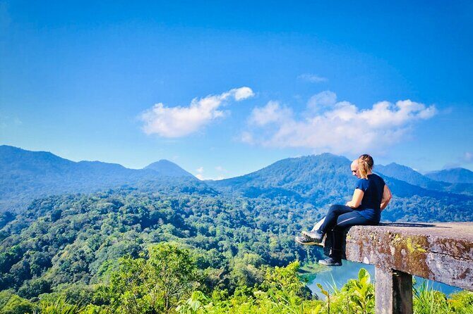 Explore Munduk Customized 8 Hour Day Tour in North Bali - Munduk Waterfalls and Twin Lake Views: What You’re Really Buying